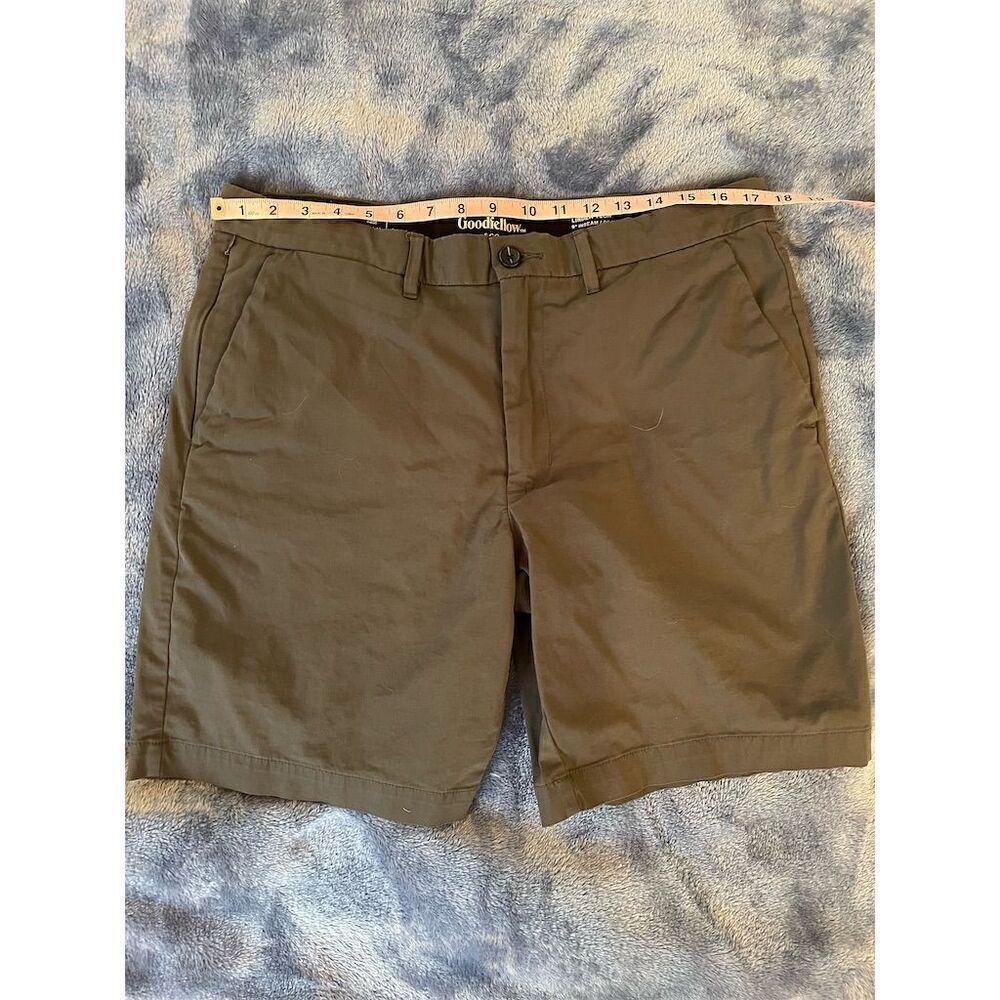Goodfellow & Co Men's Gray Chino Shorts Size 36 Casual Wrinkle Resistant